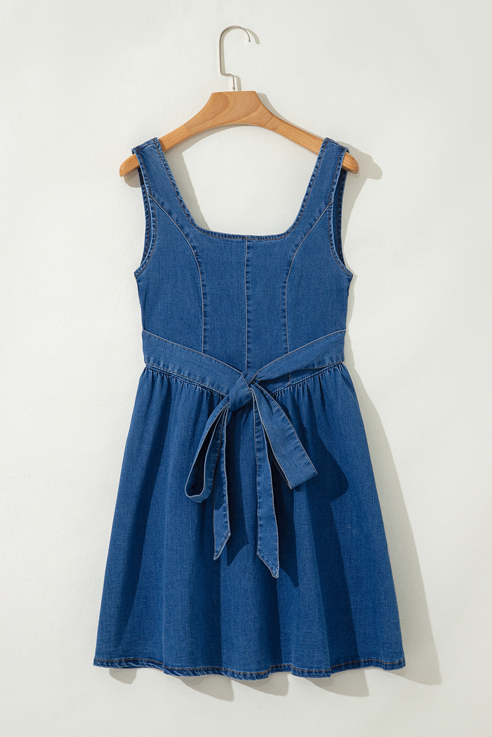 Robe trapèze bleue en jean "Ségolène" | Sans manches | Avec nœud papillon