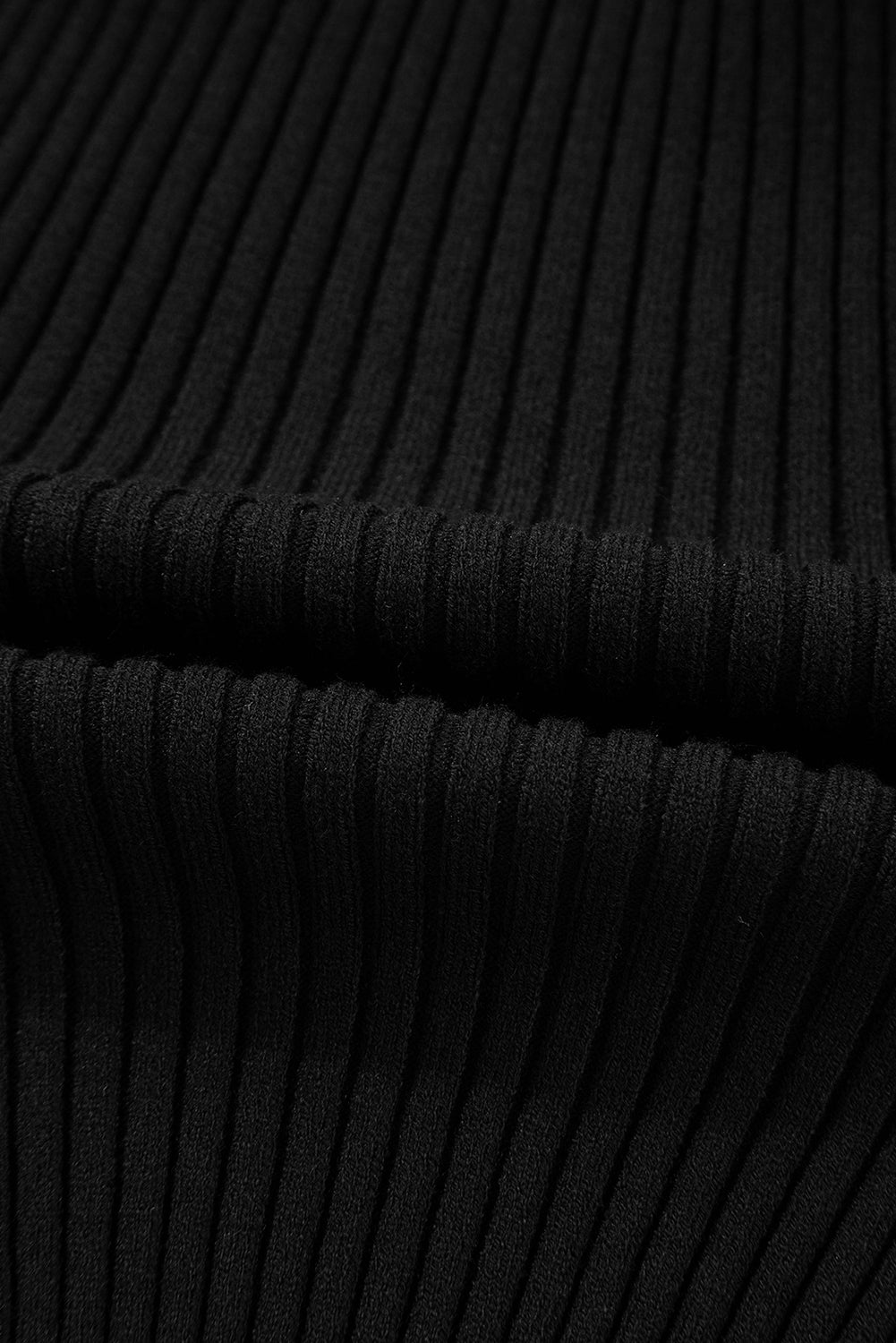 Pull noir à épaules dénudées, pour FEMMES