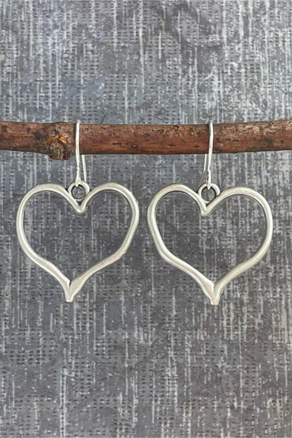 Silver "Lily" heart-shaped earrings