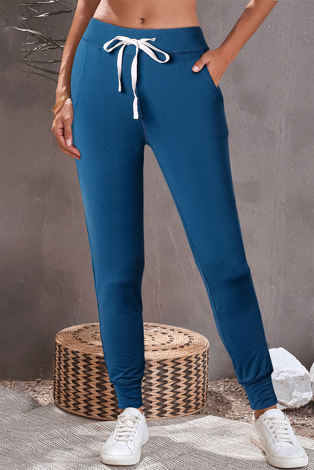 Black skinny joggers | With pockets | For women