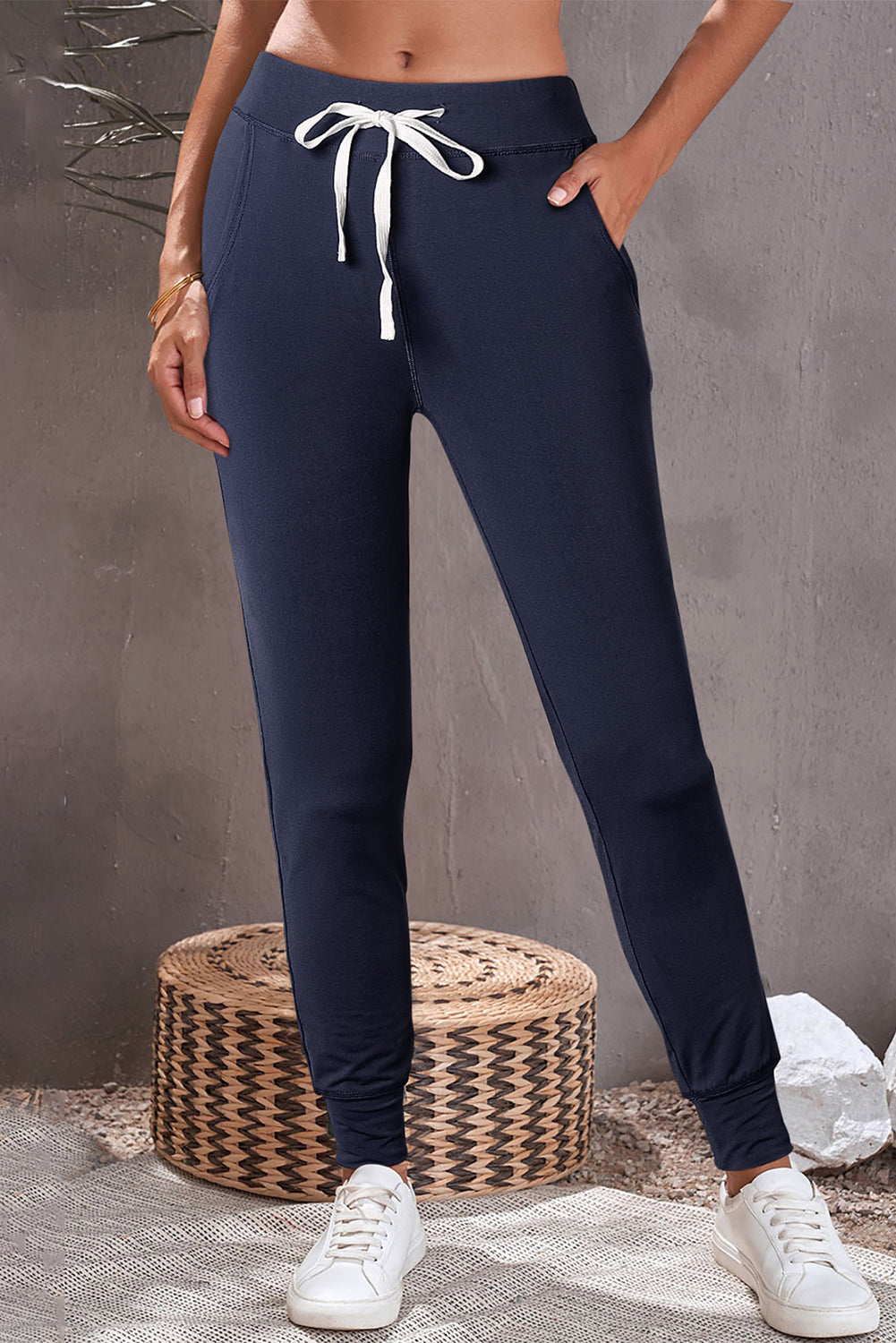 Black skinny joggers | With pockets | For women