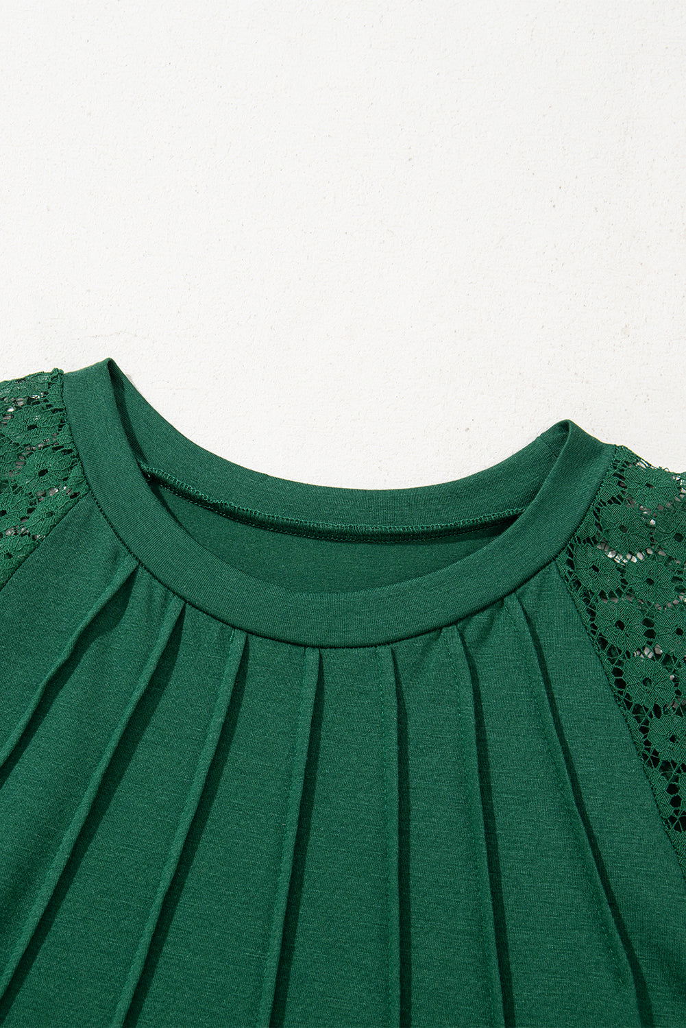 Robe courte verte en dentelle - ELLEsinil