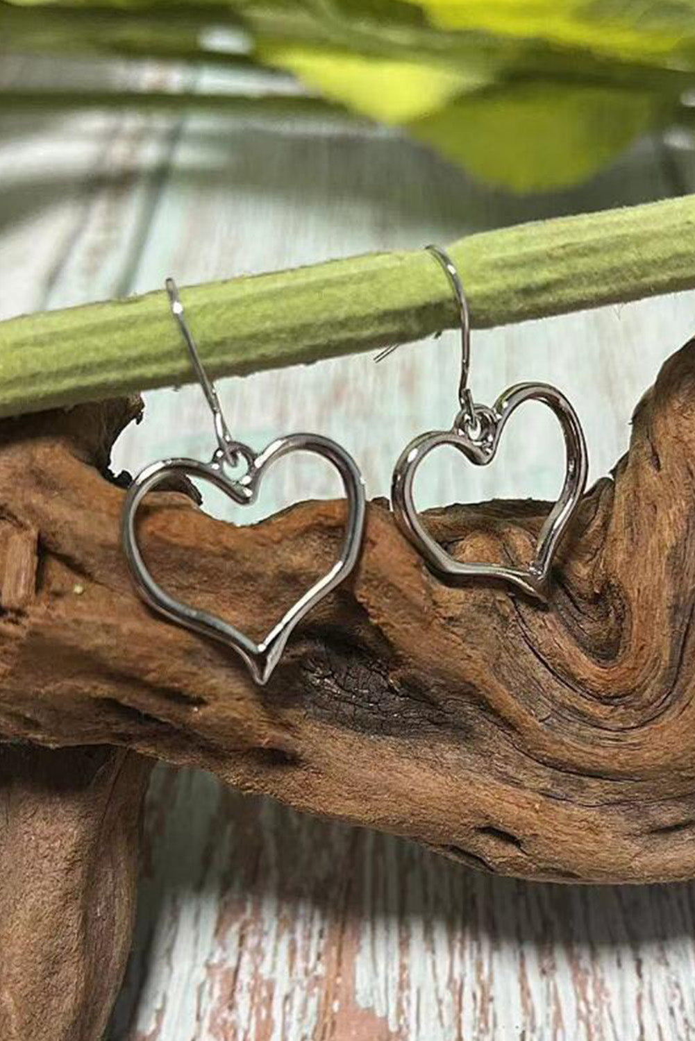 Silver "Lily" heart-shaped earrings