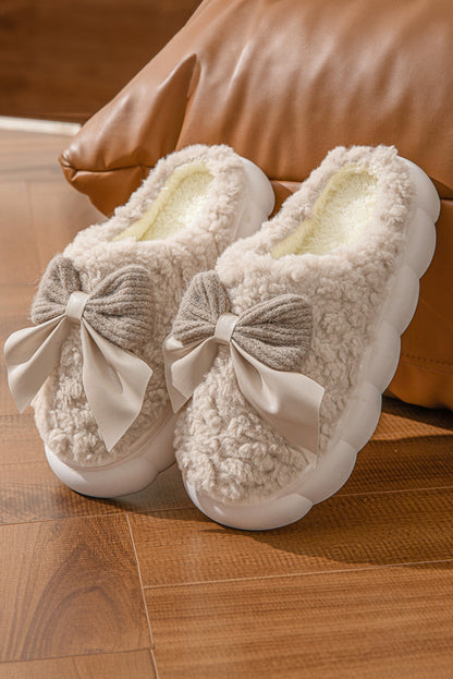 Pantoufles blanches à noeud de papillon | Pour FEMMES
