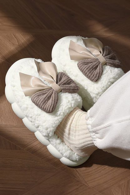 Pantoufles blanches à noeud de papillon | Pour FEMMES