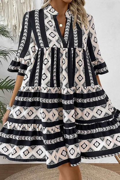 Black Abstract Print Bell Sleeve V Neck Boho Dress - ELLEsinil - 