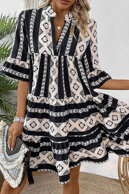 Black Abstract Print Bell Sleeve V Neck Boho Dress - ELLEsinil - 