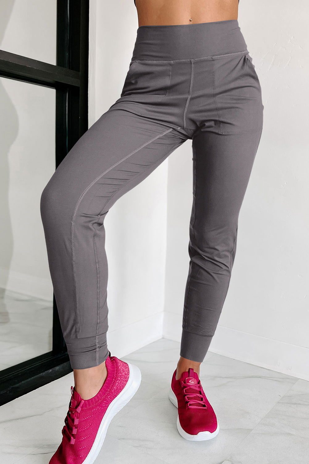 Black Exposed Seam High Waist Pocketed Joggers - ELLEsinil - 