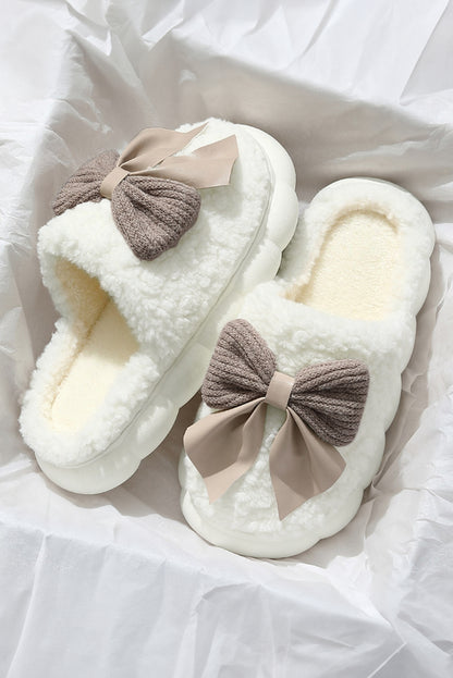 Pantoufles blanches à noeud de papillon | Pour FEMMES