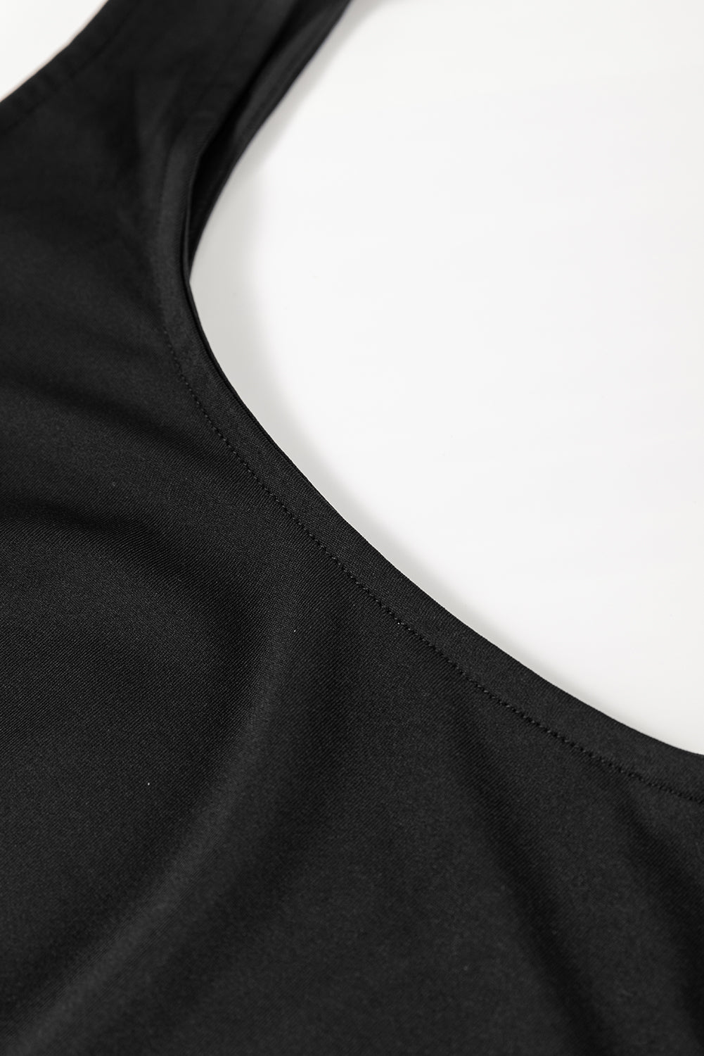 Robe mi-longue noir | Sans manches | À fente