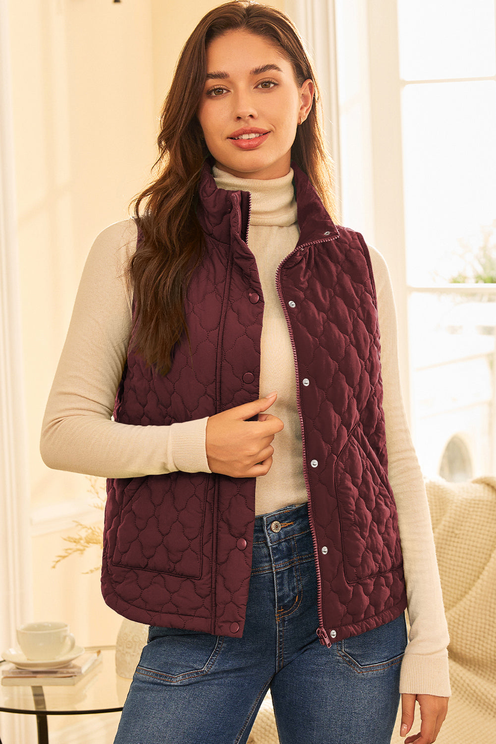 "Celestina" sleeveless down jacket